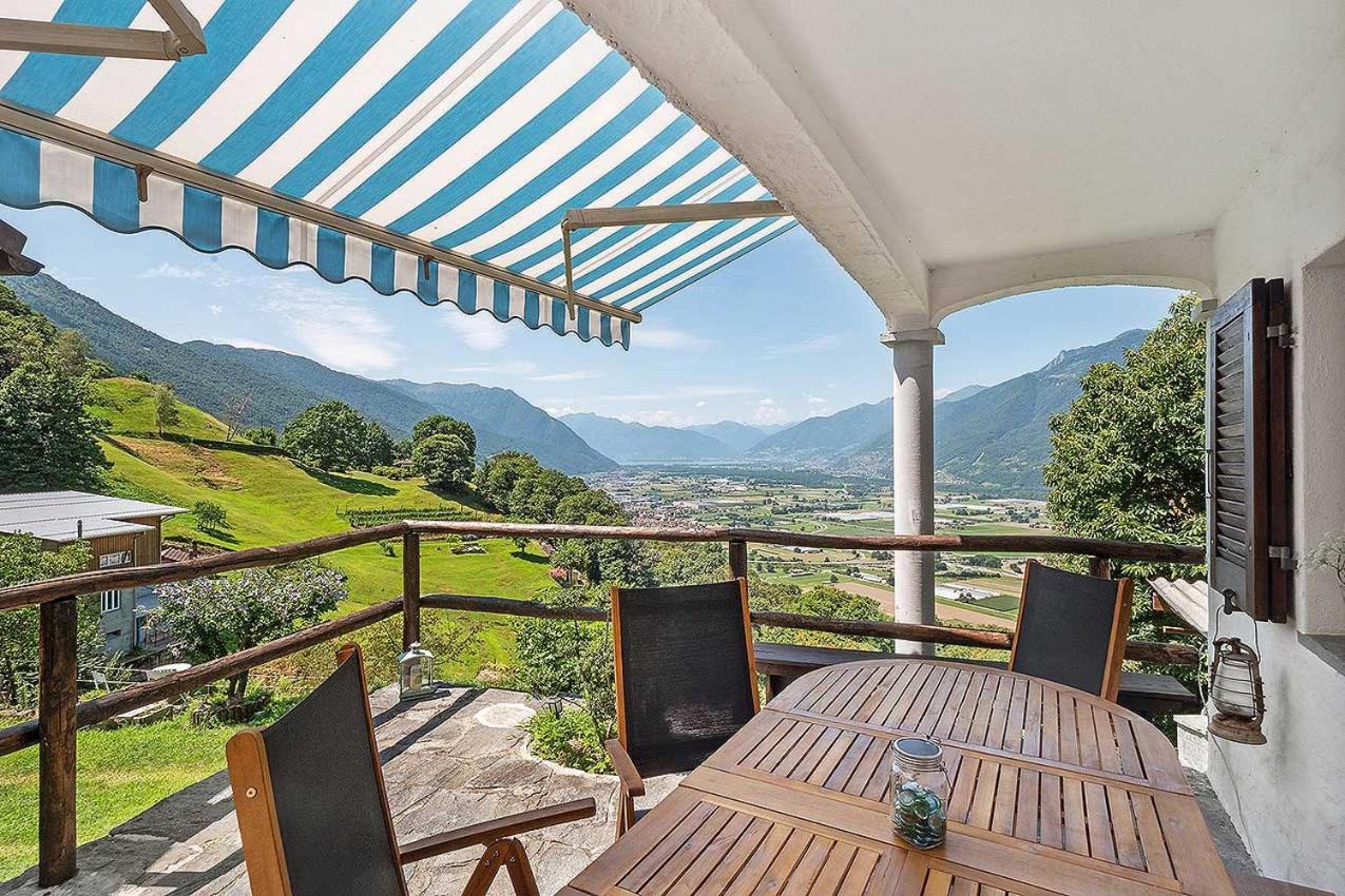 Ferienhaus La Torre Camorino Ngoại thất bức ảnh