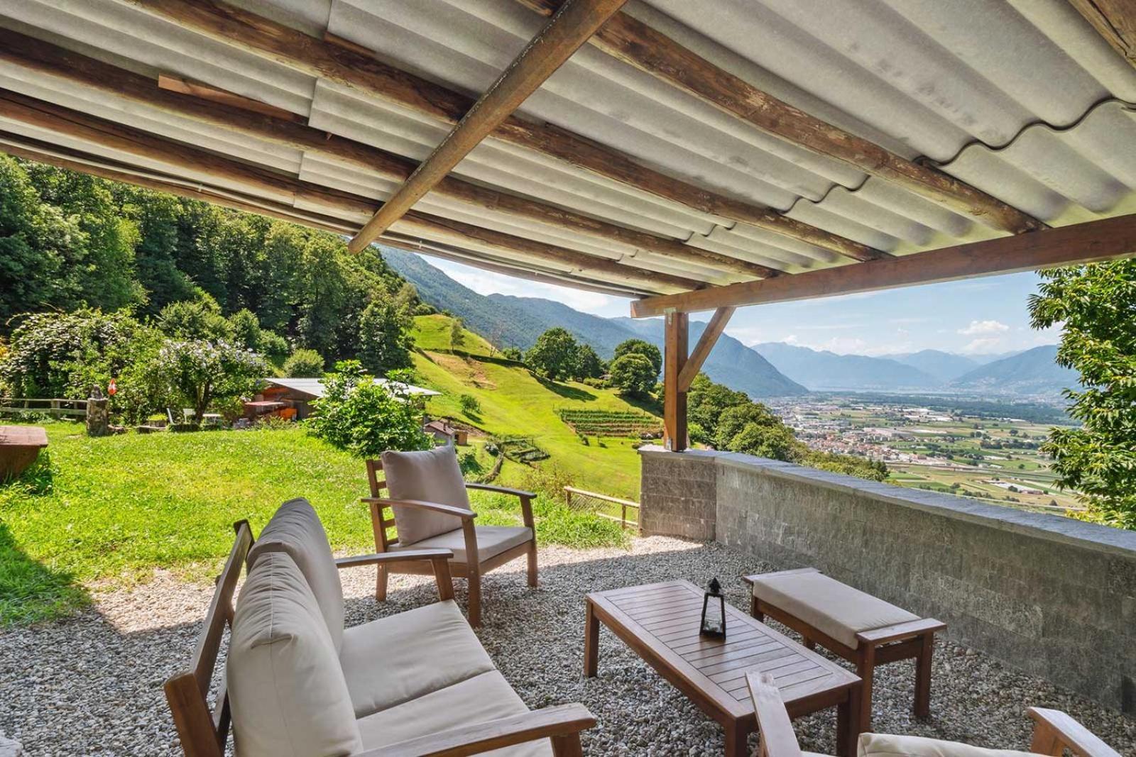 Ferienhaus La Torre Camorino Ngoại thất bức ảnh